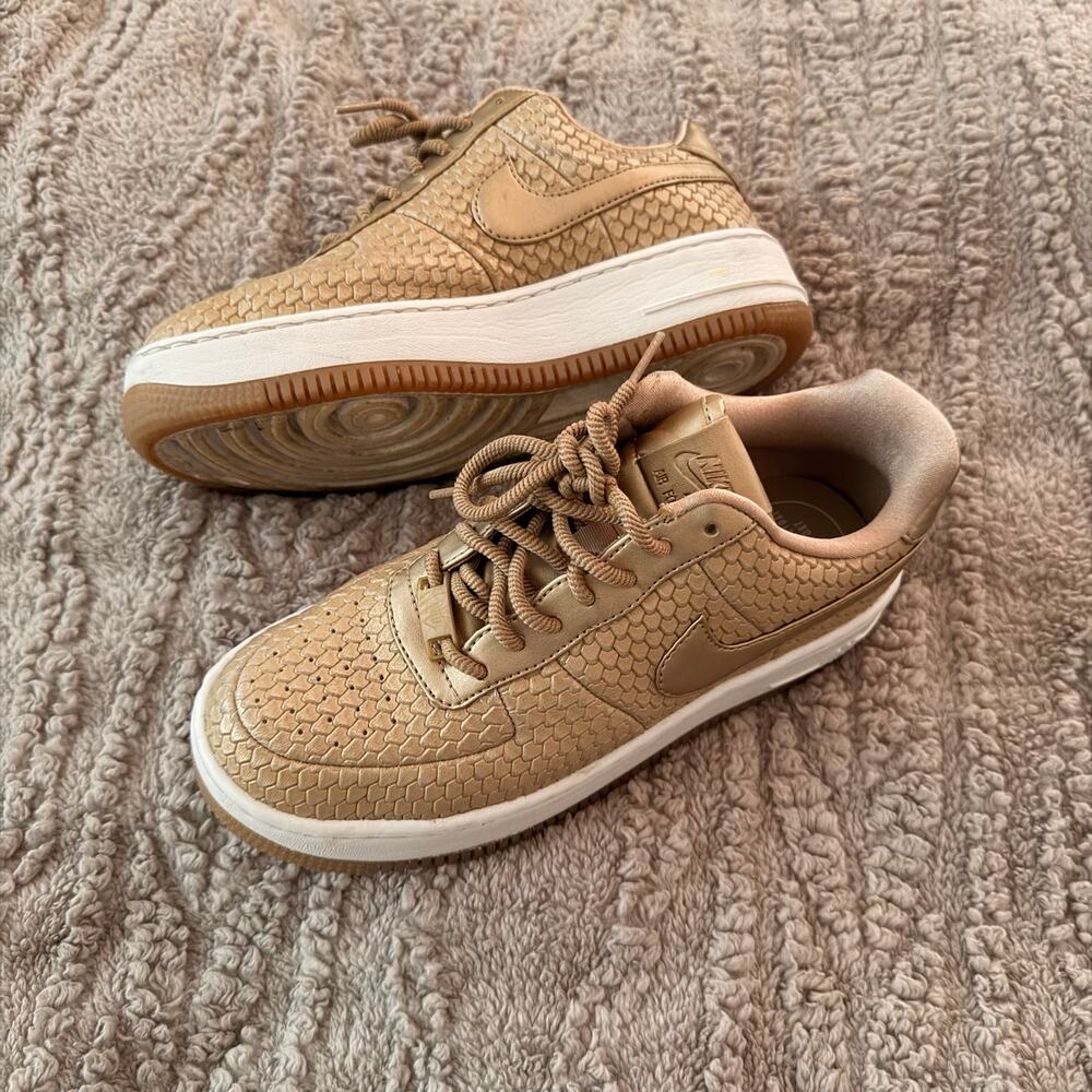 Nike Air Force 1 Gold Snakeskin Women’s Size 8 - Picture 5 of 7